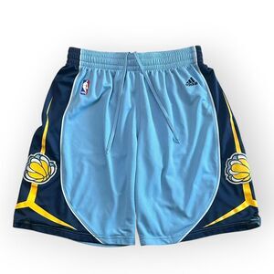 Blue and yellow Memphis Grizzlies Adidas basketball shorts size L #NBA #Grizzlie